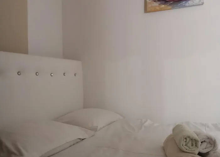 U Deribasovskoi Apartman